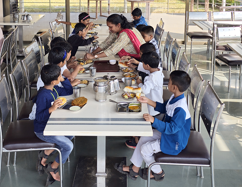 Children dining together